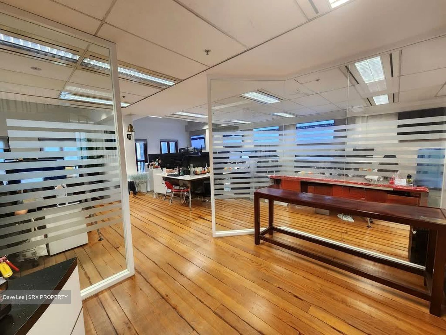 Capital Square (D1), Office #555612761